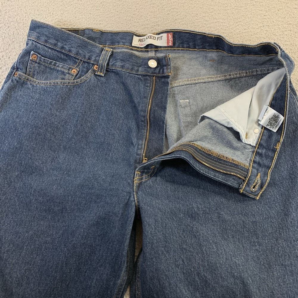 Levis 550 Jeans Mens 40x30 Blue Denim Relaxed Fit Straight 5-Pocket 100% Cotton - Picture 2 of 12